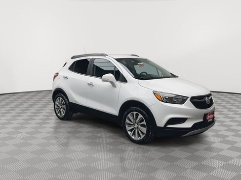 Used 2019 Buick Encore Preferred image 28