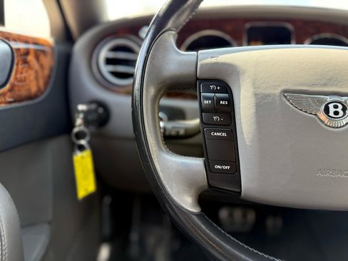 Used 2006 Bentley Flying Spur Flying Spur image 24