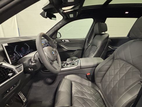 New 2027 BMW X7 xDrive40i w/ M Sport Package AWD/4WD image 12