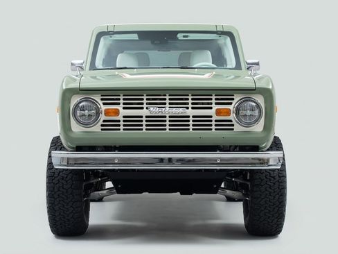 Used 2025 Ford Bronco Badlands AWD/4WD image 11