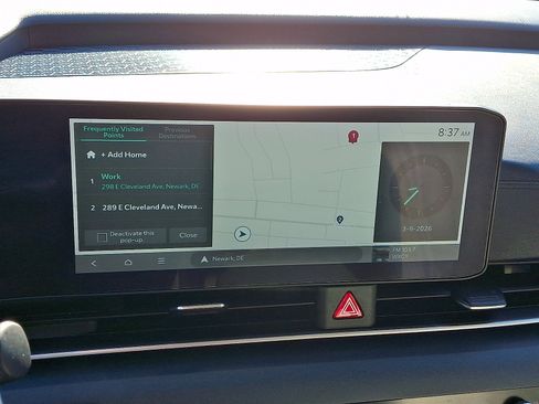 Certified 2025 Kia Carnival EX image 16