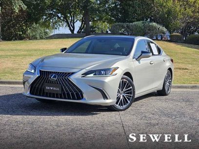 Certified 2023 Lexus ES 350 w/ Premium Package