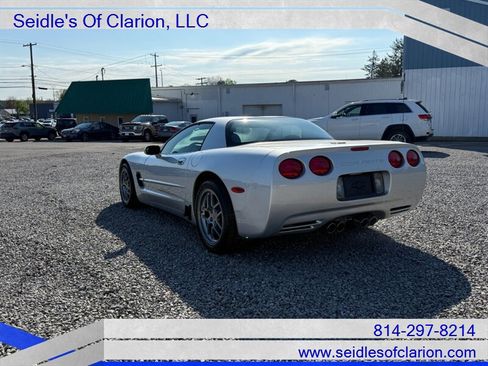 Used 2001 Chevrolet Corvette Z06 w/ Memory Pkg RWD image 8
