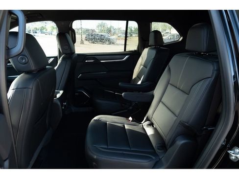 New 2026 GMC Acadia Elevation w/ Black Edition image 13