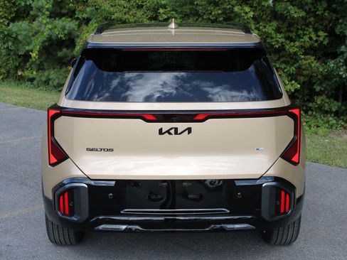 New 2027 Kia Seltos X-Line SX AWD/4WD image 6