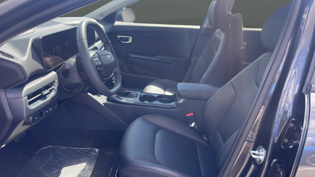 New 2026 Kia K4 EX FWD image 10