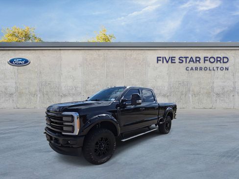 Used 2023 Ford F250 Limited w/ FX4 Off-Road Package image 4