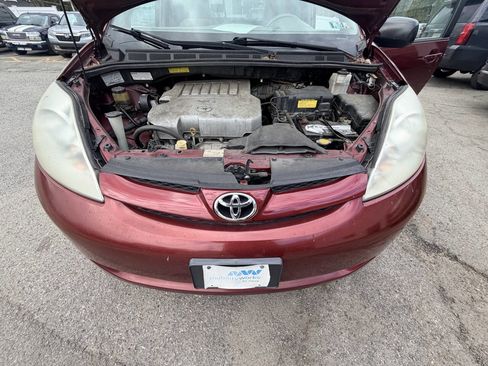 Used 2008 Toyota Sienna LE image 35