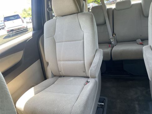 Used 2016 Honda Odyssey LX image 15