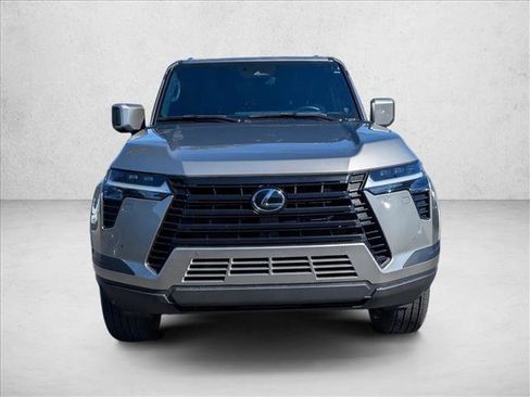 Certified 2024 Lexus GX 550 w/ Cold Area Package AWD/4WD image 4