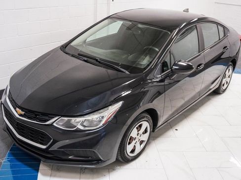 Used 2017 Chevrolet Cruze LS image 16