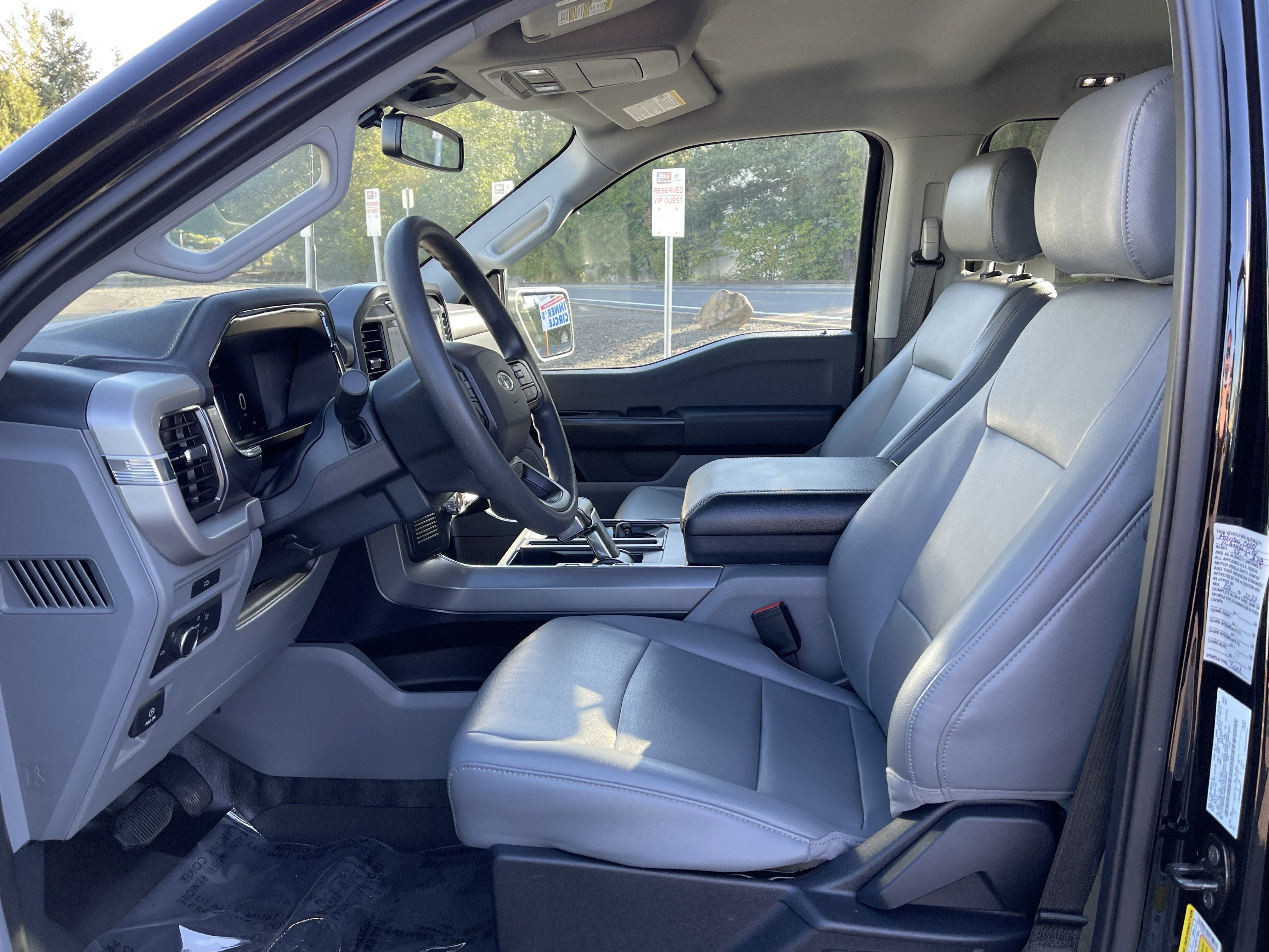 Used 2022 Ford F150 Lightning Pro AWD/4WD image 12