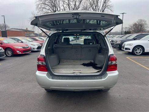 Used 2004 Toyota Highlander 4WD V6 image 14
