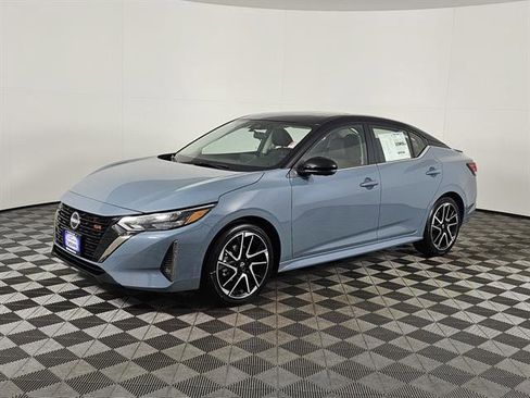 New 2025 Nissan Sentra SR w/ SR Premium Package image 9