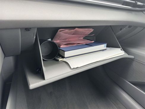 Certified 2025 Hyundai Elantra Sport w/ Cargo Package image 29