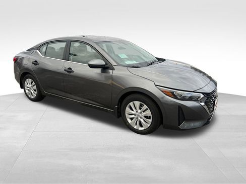 New 2025 Nissan Sentra S image 8