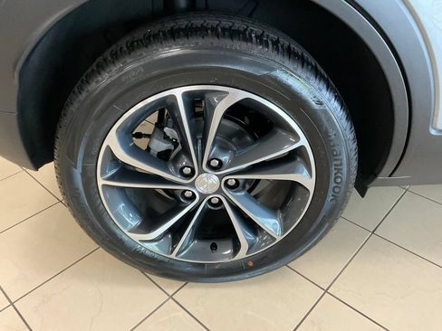 Used 2023 Buick Encore GX Select AWD/4WD image 8
