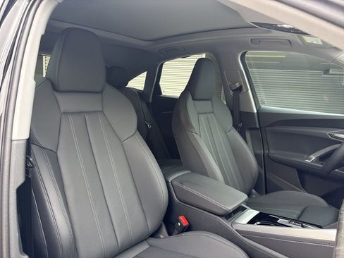 New 2025 Audi Q5 Premium Plus image 16