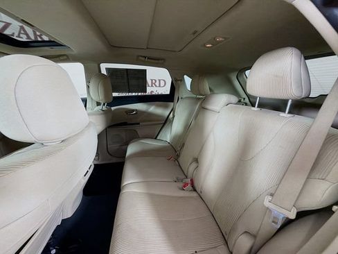 Used 2010 Toyota Venza FWD image 24