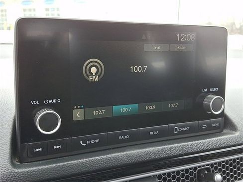 Used 2025 Honda Civic Sport image 3