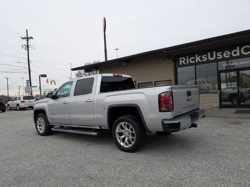 Used 2017 GMC Sierra 1500 SLT w/ SLT Premium Package image 9