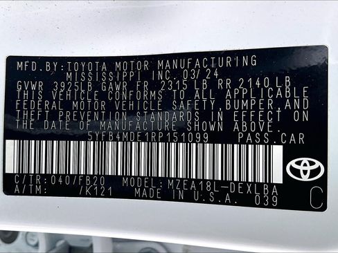 Used 2024 Toyota Corolla LE FWD image 29