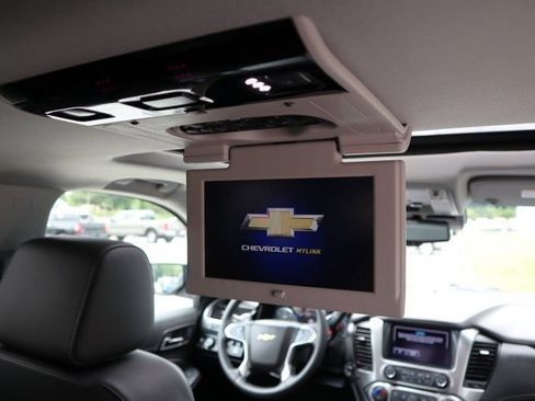 Used 2018 Chevrolet Tahoe Premier AWD/4WD image 14