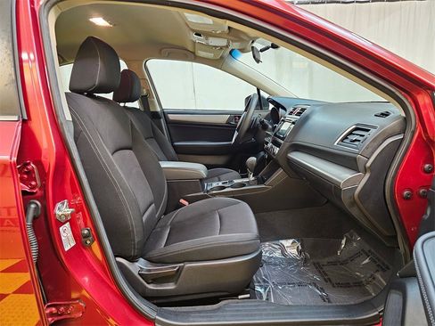 Used 2019 Subaru Legacy 2.5i image 10