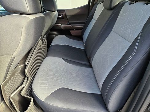 Certified 2023 Toyota Tacoma TRD Off-Road image 14