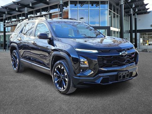 Used 2025 Chevrolet Equinox RS w/ Safety and Technology Package image 7