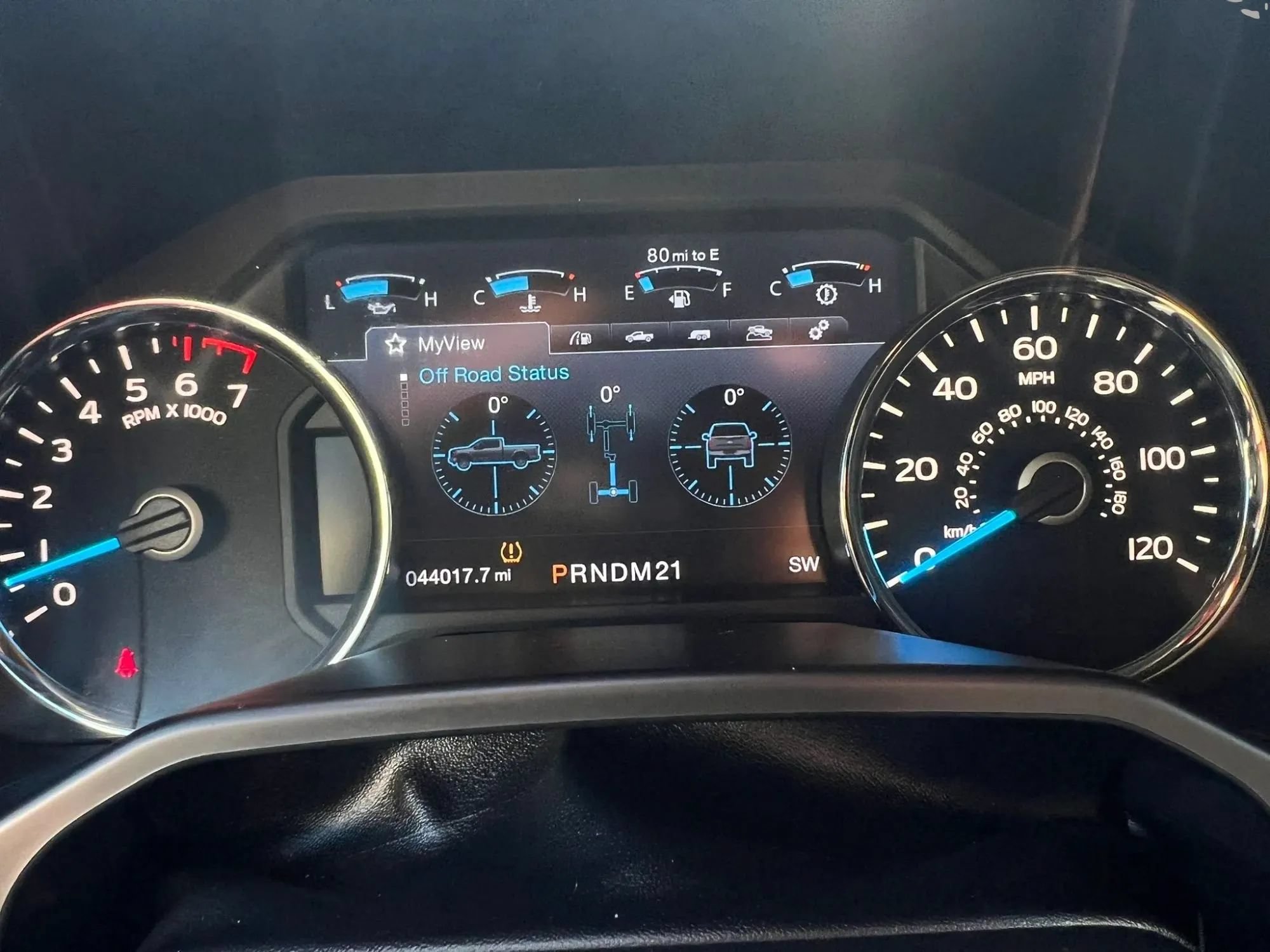 Used 2015 Ford F150 Platinum w/ Trailer Tow Package AWD/4WD image 14