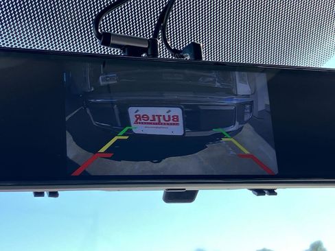 Used 2010 Toyota Tundra 4x4 Double Cab image 12