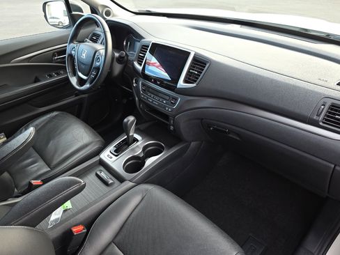 Used 2019 Honda Ridgeline RTL-T image 15