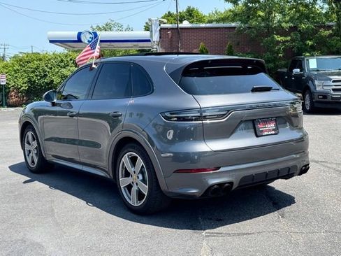 Used 2021 Porsche Cayenne GTS image 7
