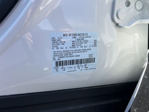 New 2025 Ford Explorer ST image 18