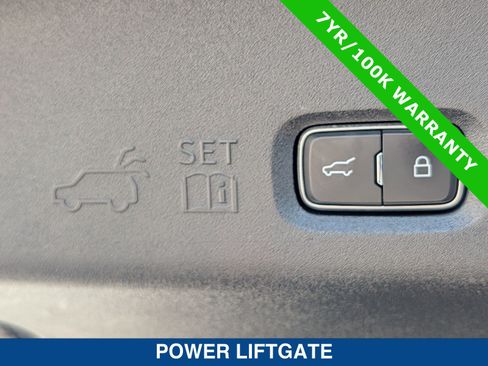 Certified 2025 Ford Expedition Platinum w/ Driver's Package AWD/4WD image 14