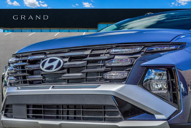New 2026 Hyundai Tucson SEL Plus w/ Tow & Go Package FWD image 38