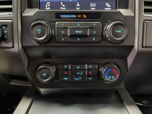 Certified 2019 Ford F150 XLT w/ Equipment Group 302A Luxury AWD/4WD image 25