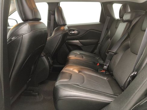 Used 2022 Jeep Cherokee Latitude Lux image 18