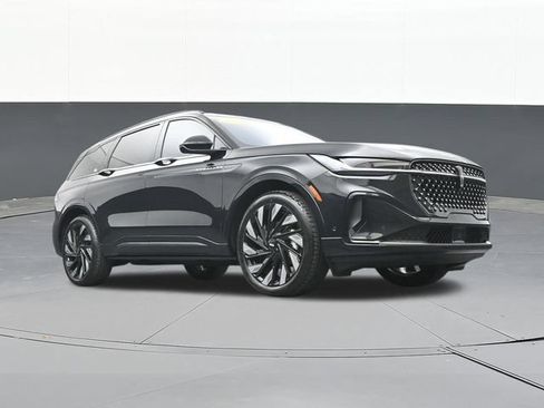 Used 2024 Lincoln Nautilus Reserve w/ Equipment Group 202A AWD/4WD image 56