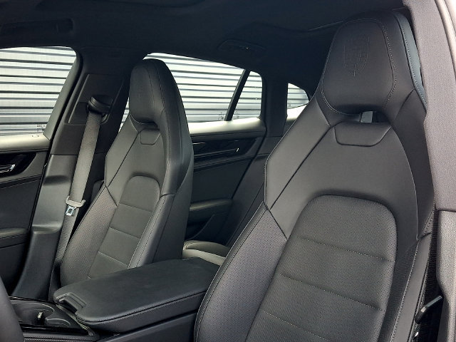 New 2026 Porsche Panamera 4 AWD/4WD image 5