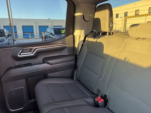Used 2022 Chevrolet Silverado 1500 RST AWD/4WD image 23