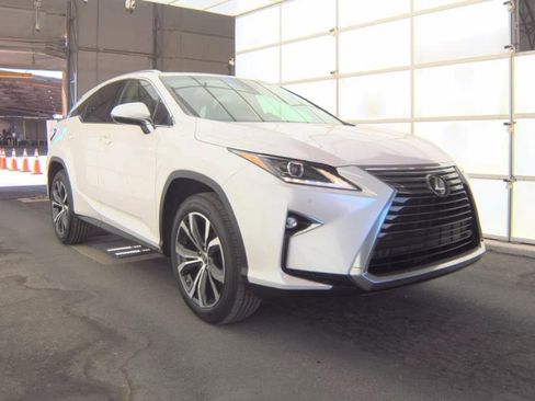 Used 2019 Lexus RX 350 FWD w/ Navigation Package image 4