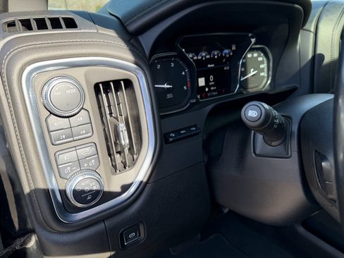 Used 2021 GMC Sierra 3500 Denali w/ Denali Ultimate Package image 19