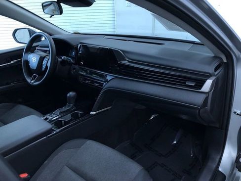 Used 2026 Toyota Camry LE FWD image 24