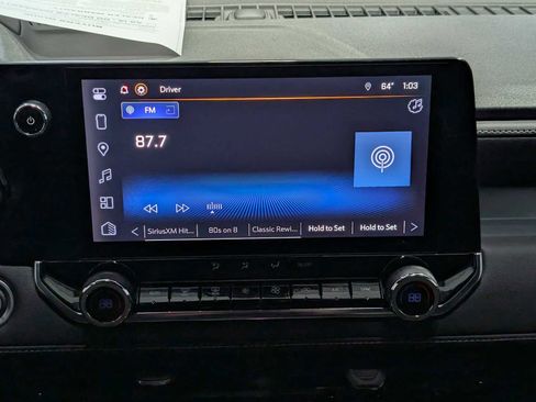 Used 2023 Chevrolet Colorado LT w/ LT Convenience Package AWD/4WD image 16