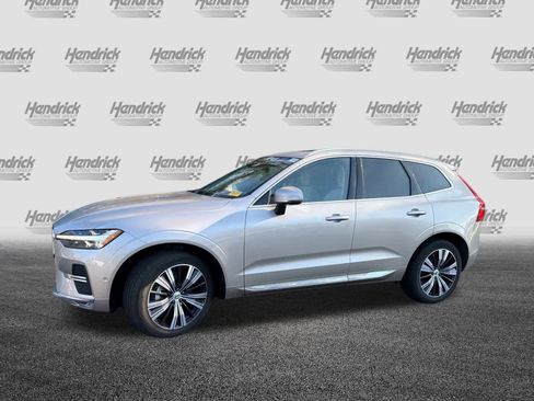 Certified 2023 Volvo XC60 B5 Plus image 9