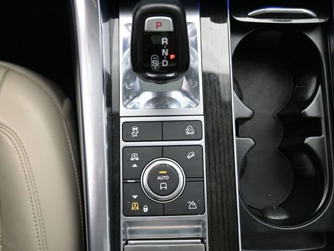 Used 2020 Land Rover Range Rover Sport HSE Dynamic image 21
