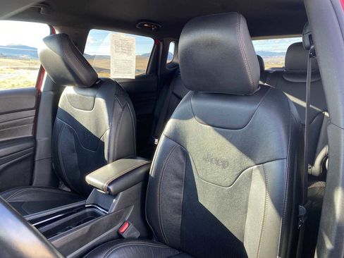 Certified 2022 Jeep Compass Limited image 15