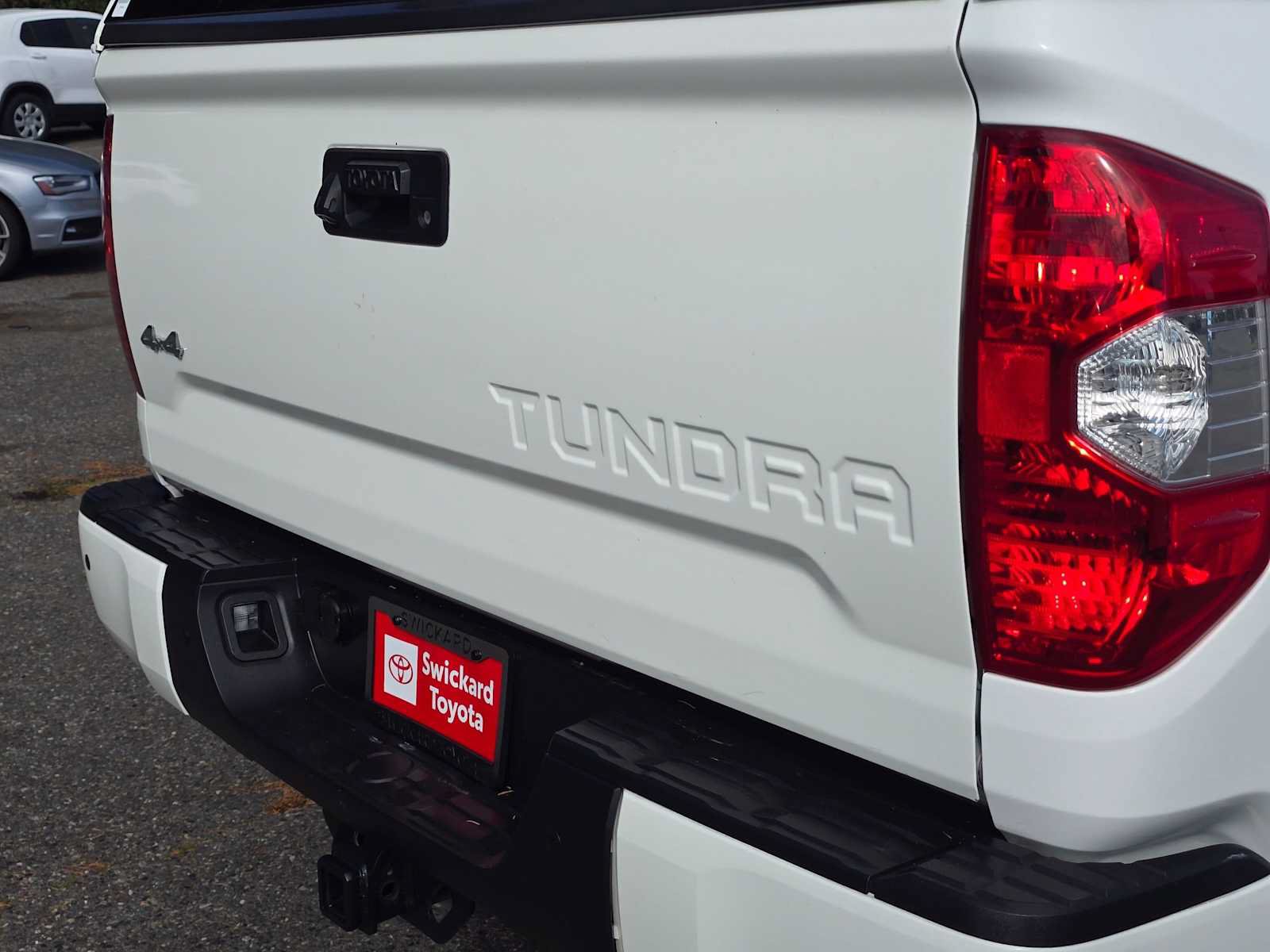 Used 2016 Toyota Tundra Platinum AWD/4WD image 13